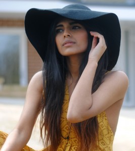 Floppy Black Hat