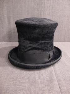 Top Hat Black