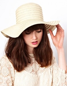 Images of Floppy Straw Hat