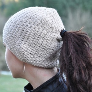 Ponytail Hat Knitting Pattern